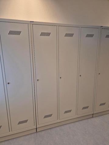 Lockers / garderobekasten gratis af te halen! beschikbaar voor biedingen