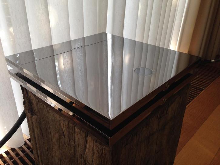 Devialet D400 in nieuwstaat, Audio, Tv en Foto, Versterkers en Receivers, Zo goed als nieuw, Stereo, 120 watt of meer, Overige merken