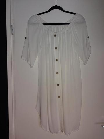 Mooie witte hemdjurk/blouse beschikbaar voor biedingen