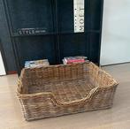 Sterk gevlochten rieten, rotan hondenmand 75x65cm), ZGAN, Ophalen, Zo goed als nieuw, Riet