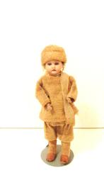 Winterpopje   A M 3200 dep  24 cm, Antiek en Kunst, Ophalen of Verzenden