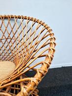 Vintage rotan fauteuil rohé noordwolde riet design stoel, Huis en Inrichting, Riet of Rotan, Gebruikt, Ophalen of Verzenden, Midcentury fries design dutch rotan stoel vintage 60/70