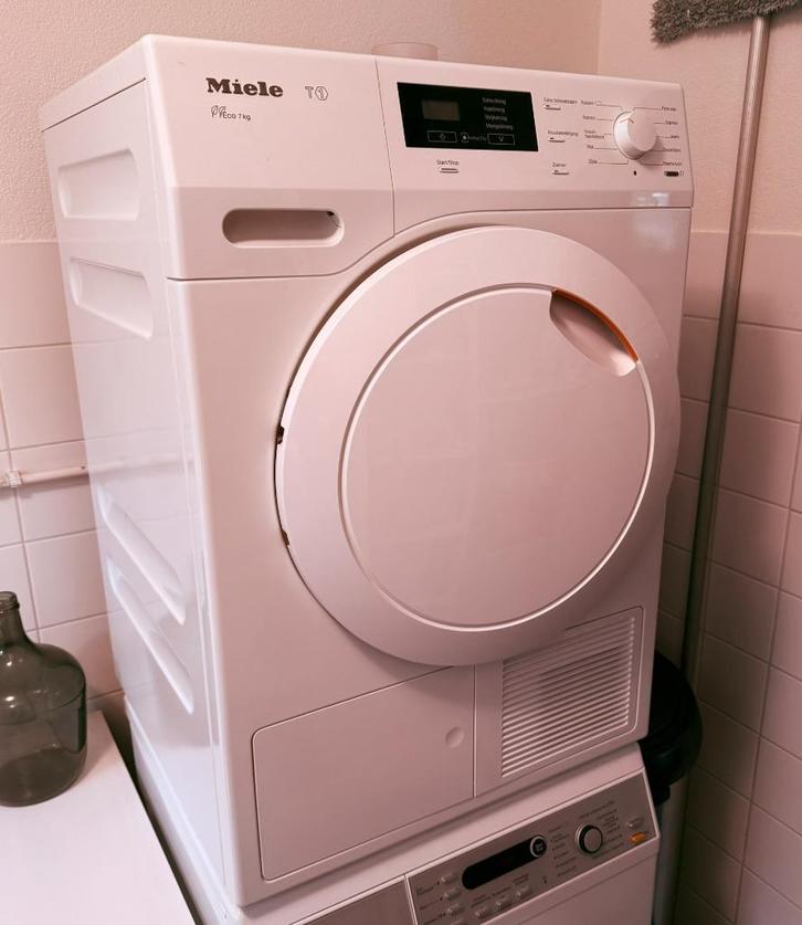 Miele wasdroger, Witgoed en Apparatuur, Wasdrogers, Zo goed als nieuw, Condens, Voorlader, 6 tot 8 kg, 85 tot 90 cm, Anti-kreukfase