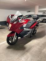 Gilera - GP800 (2008), Scooter, Particulier, 2 cilinders