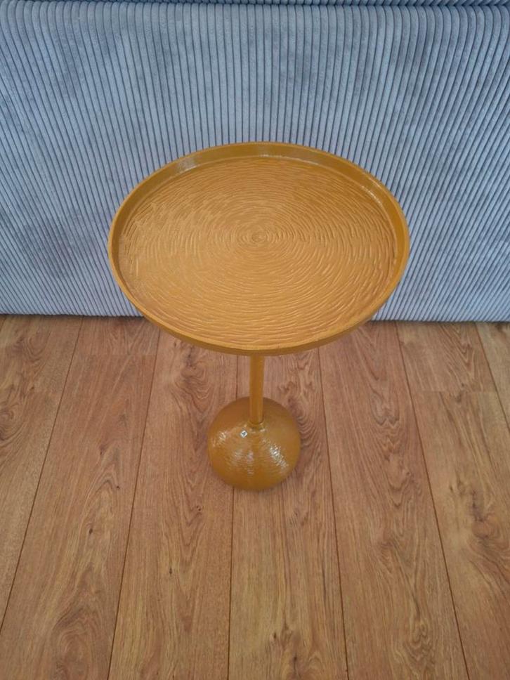 Leuke Side Table / Bijzettafel, Huis en Inrichting, Tafels | Bijzettafels, Gebruikt, Ovaal, 45 tot 60 cm, Minder dan 55 cm, Overige materialen