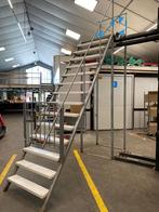 Trap, Doe-het-zelf en Verbouw, Ladders en Trappen, Ophalen, Gebruikt, 2 tot 4 meter