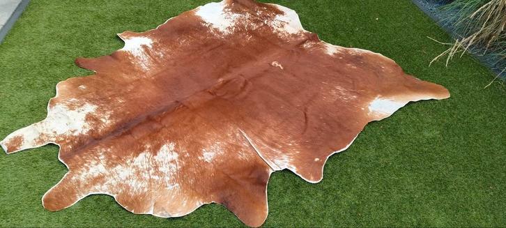 Mooie Koeienhuid - Decoratief en Uniek!, Huis en Inrichting, Stoffering | Tapijten en Kleden, Gebruikt, 150 tot 200 cm, 150 tot 200 cm