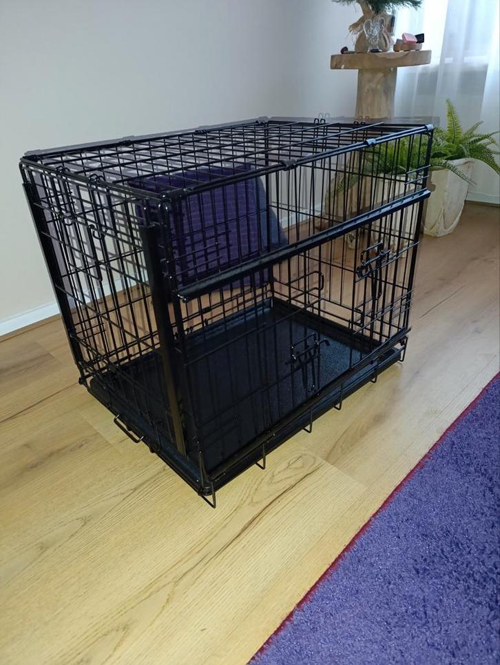 Nieuw zonder doos bench zonder deuren die je open moet doen!, Dieren en Toebehoren, Hondenbenches, Nieuw, Ophalen of Verzenden