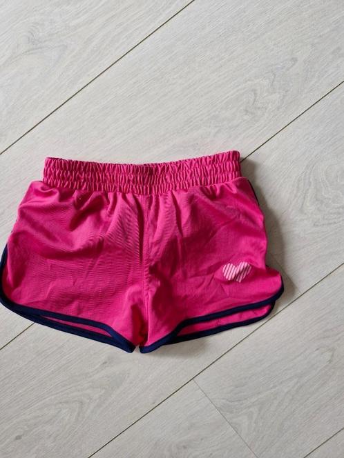 Roze korte broek mt 116, Kinderen en Baby's, Kinderkleding | Maat 116, Gebruikt, Meisje, Broek, Ophalen