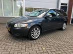 Volvo V50 2.5 T5 AWD 2010 178dkm Youngtimer Navi Trekhaak, Auto's, Volvo, Automaat, Euro 5, Zwart, 700 kg