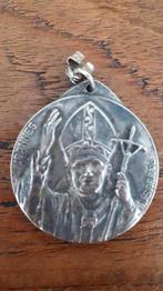 Medaillon Paus Johannes Paulus II, Ophalen of Verzenden, Zo goed als nieuw, Sieraad, Christendom | Katholiek