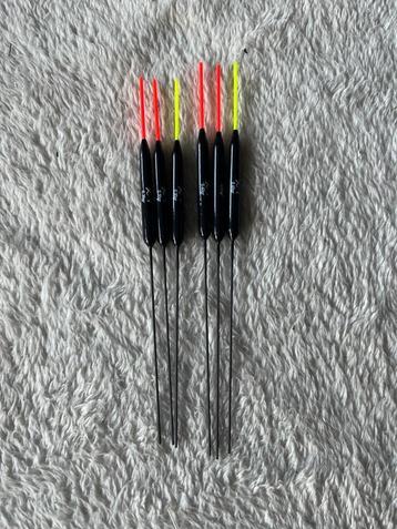 adv 291 / NIEUW serie 6 dobbers MATRIX beschikbaar voor biedingen