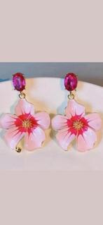Roze Bloemen Oorbellen - GRATIS verzending!, Sieraden, Tassen en Uiterlijk, Oorbellen, Overige materialen, Hangers, Nieuw, Ophalen of Verzenden