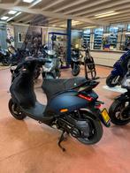 Gebro scooters: Piaggio zip SP-line 45KM BJ2018 mat blauw, Ophalen, Maximaal 45 km/u, Zip, Zo goed als nieuw