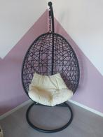 Hangstoel egg, Ophalen, Zwart, Zo goed als nieuw, Metaal
