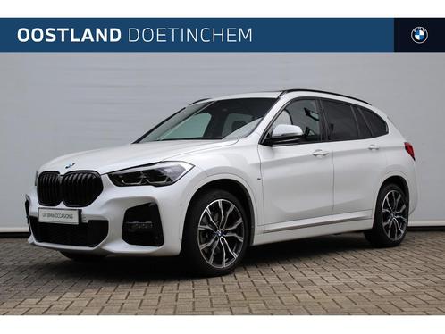 BMW X1 sDrive20i High Executive M Sport Automaat / Panoramad, Auto's, BMW, Bedrijf, Te koop, X1, Achteruitrijcamera, Airconditioning