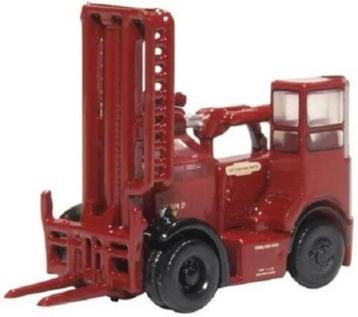 SHELVOKE AND DREWRY FREIGHTLIFER BRITISH RAIL CRIMSON beschikbaar voor biedingen