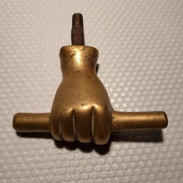 Messing deurklopper . beschikbaar voor biedingen