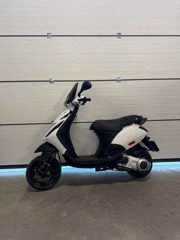 Piaggio Zip 125cc 4 takt! beschikbaar voor biedingen