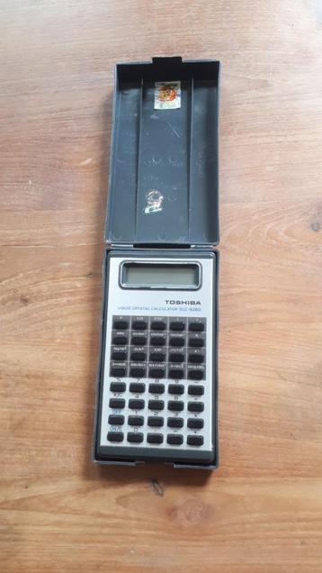 Toshiba Liquid Crystal Calculator SLC-8260 + orig. hard case beschikbaar voor biedingen