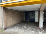 Te huur carpoort + garage box met stroom in Alkmaar