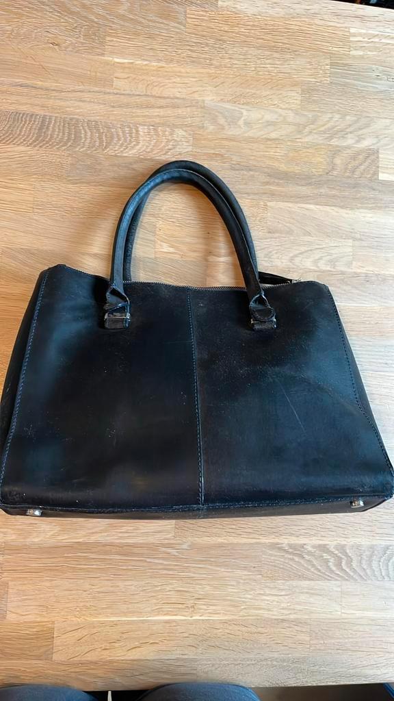 Manfield leren tas - Donkerblauw/Grijs, Sieraden, Tassen en Uiterlijk, Tassen | Damestassen, Gebruikt, Handtas, Blauw, Ophalen