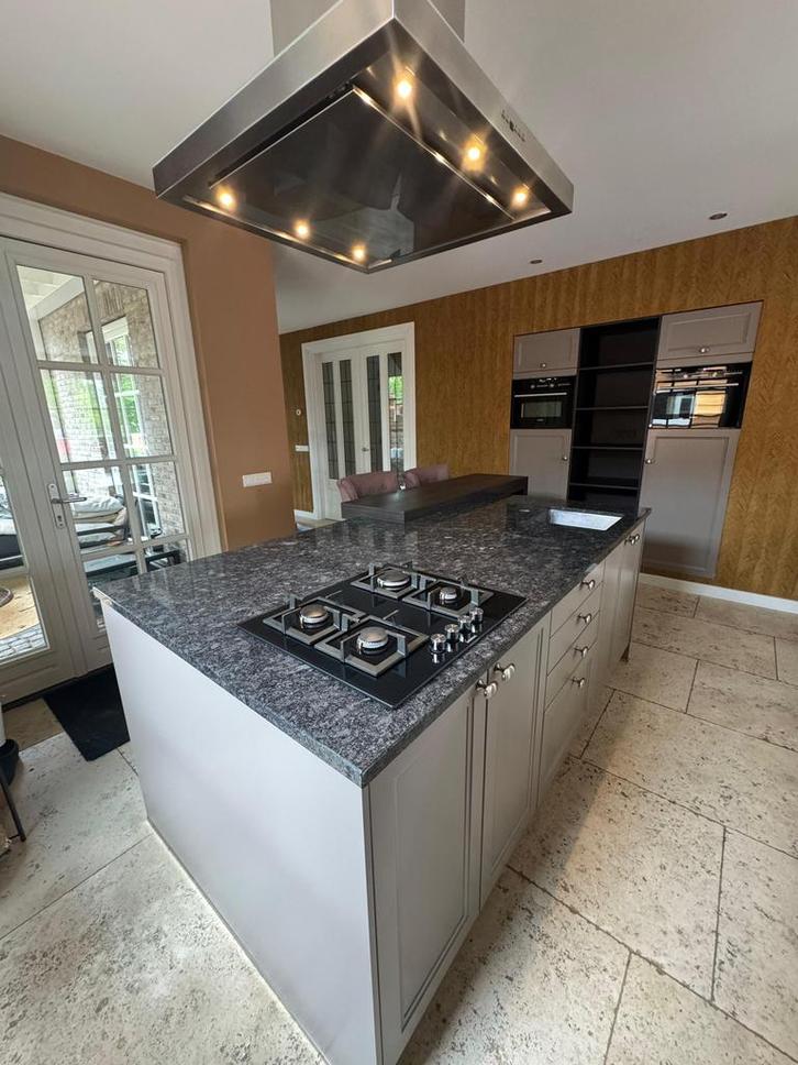 Prachtig Landelijk Kookeiland + Graniet + GEDEMONTEERD, Huis en Inrichting, Keuken | Complete keukens, Zo goed als nieuw, Overige typen