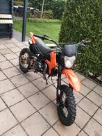 Pitbike 125cc orion, Fietsen en Brommers, Minibikes, Midibikes en Pitbikes, Ophalen of Verzenden, Zo goed als nieuw, Overige merken