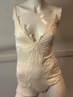 Elisabetta franchi body met kant. Maat it 42. M, Maat 38/40 (M), ., Wit, Ophalen of Verzenden
