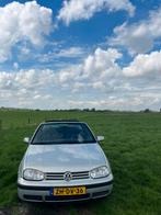 Volkswagen Golf 1.8 Cabriolet 55KW 1999 Grijs, Auto's, 74 pk, 4 cilinders, Cabriolet, 4 stoelen