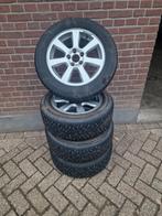 Spijkerbanden Volvo V70 (2003) - 205/60R16, Ophalen