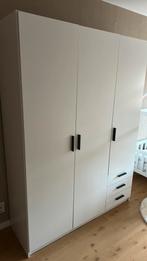 Kledingkast wit met zwarte grepen, Huis en Inrichting, Kasten | Kledingkasten, Ophalen, Gebruikt, 100 tot 150 cm, 200 cm of meer