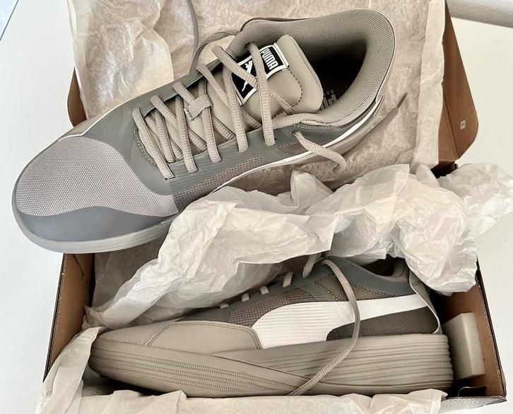 Puma Clyde All-Pro team (schoenmaat 44/44,5), Kleding | Heren, Schoenen, Zo goed als nieuw, Sportschoenen, Ophalen of Verzenden