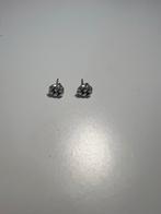 Buddha to Buddha Oorbellen, Sieraden, Tassen en Uiterlijk, Oorbellen, Ophalen of Verzenden, Zo goed als nieuw, Zilver, Knopjes of Stekers