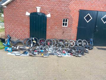 Onderdelen verkoop , inkoop en reparatie.   Puch  beschikbaar voor biedingen