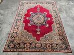 Handgeknoopt Perzisch wol tapijt Yazd medallion Iran 290x397