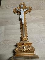 Staand kruis met Jezus beeldje., Antiek en Kunst, Antiek | Religie, Ophalen of Verzenden