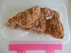 1515 gram bariet aan twee kanten wensprijs € 29,50., Verzamelen, Mineralen en Fossielen, Ophalen, Mineraal