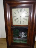 antieke ogee hangklok  "Amsterdammertje", Ophalen