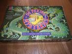De Peking Mysteries oude doos, Hobby en Vrije tijd, Gezelschapsspellen | Bordspellen, Ophalen of Verzenden, Gebruikt, MB Spellen