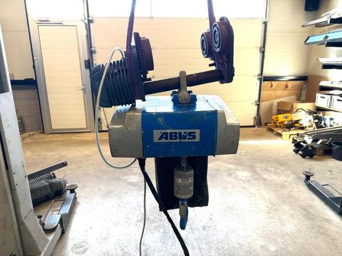 Elektrische kettingtakel Abus 2000kg + Demag elektr. loopkat, Doe-het-zelf en Verbouw, Lieren en Takels, Gebruikt, Elektrisch