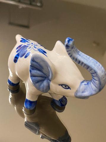 Delfts Blauw Olifant Beeldje - Handgeschilderd beschikbaar voor biedingen
