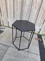 Stijlvol zwart bijzettafeltje, Ophalen, Gebruikt