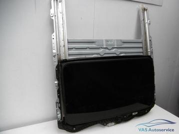 Schuifkanteldak   BMW 1-serie.    F20      54 10 7 266 210 beschikbaar voor biedingen