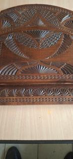 krantenhouder kerfsnede, Antiek en Kunst, Ophalen of Verzenden