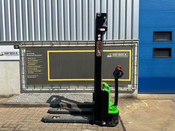 VS-22180 elektrische stapelaar Dutchlift 3.600mm Nieuwstaat beschikbaar voor biedingen