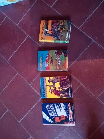 wat oudere boeken van arendsoog. geschreven door J.nowee beschikbaar voor biedingen