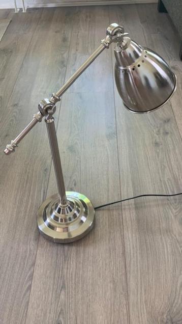 tafel / bureaulamp 