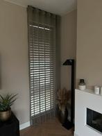Inbetween taupe bruin met glinstering, Huis en Inrichting, Stoffering | Gordijnen en Lamellen, Bruin, 200 cm of meer, Nieuw, Ophalen of Verzenden