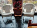 2 IKEA stoelen, wit riet, Huis en Inrichting, Stoelen, Ophalen, Gebruikt, Twee, Wit